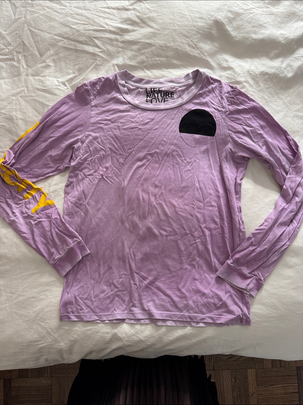 FREECITY Long Sleeve Graphic Tee